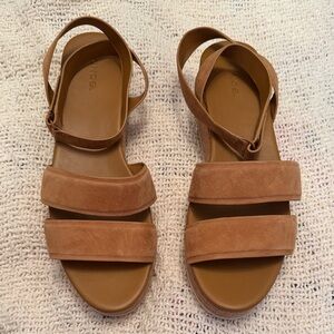 NEW Vince Jet Suede Tan Sandals